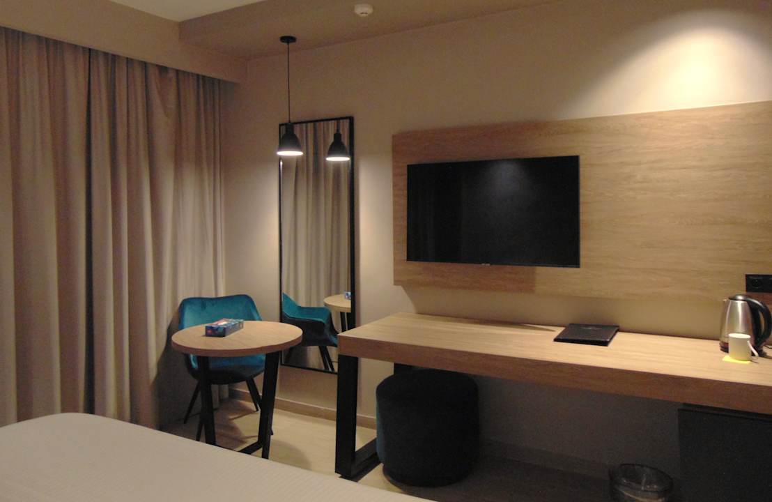 Zimmer Hotel Golden Tulip El Mechtel