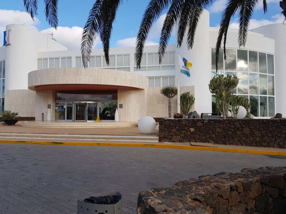 Außenansicht Hipotels La Geria