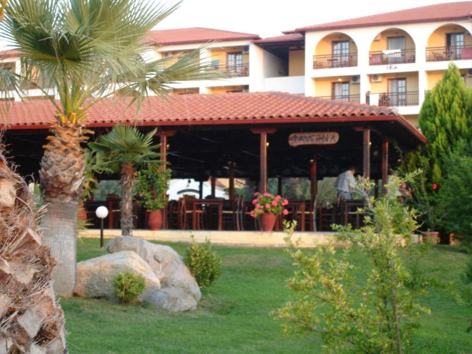 Taverne Akrathos Beach Hotel