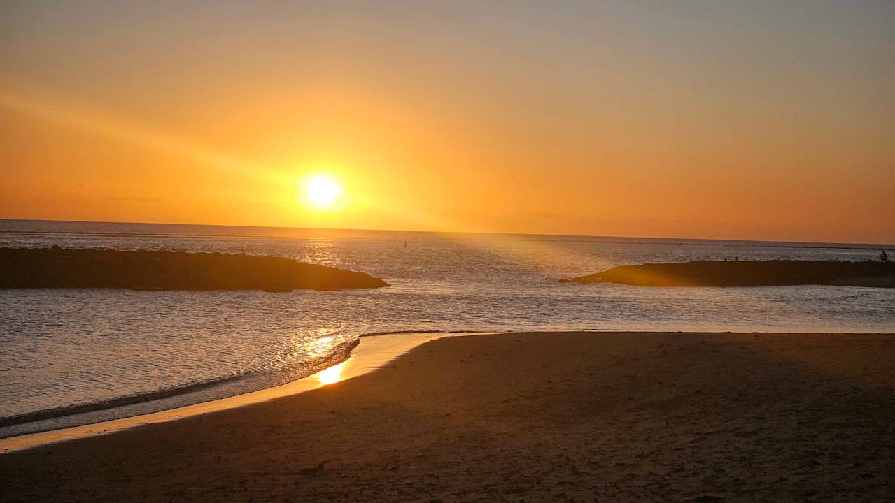 Außenansicht Sands Suites Resort & Spa