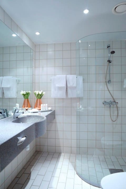 Bathroom Quality Hotel Ålesund