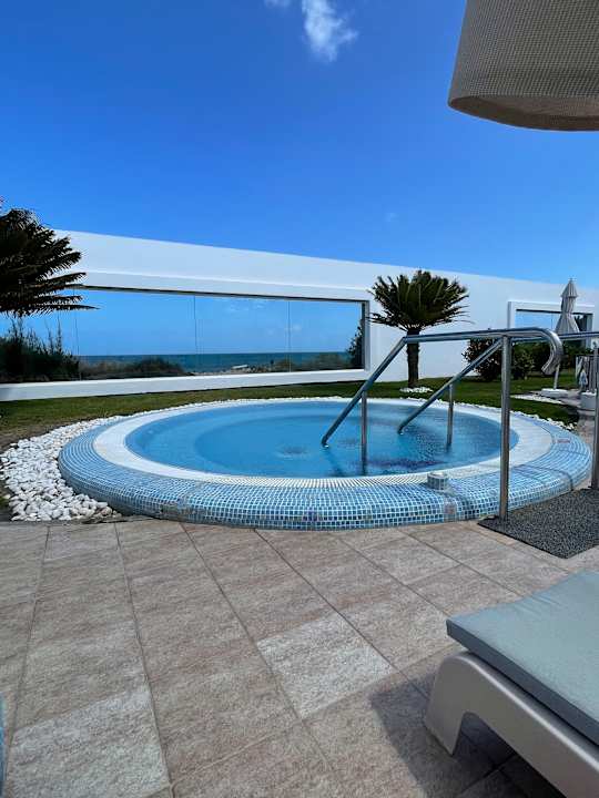 Pool Hotel Riu Palace Tres Islas