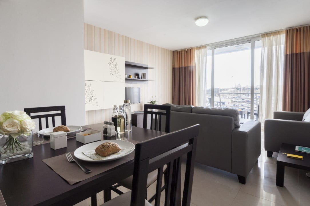 Zimmer Blubay Apartments By ST Hotels