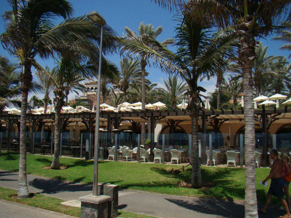 ..Geschäfte am Boulevard Lopesan Costa Meloneras, Resort & Spa