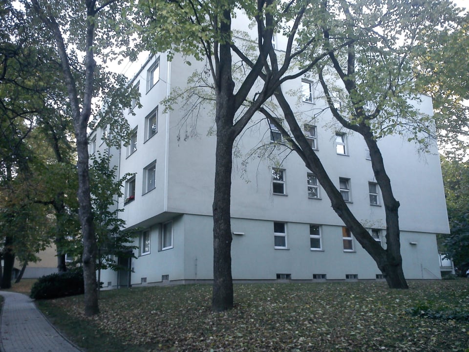 Vor dem Haus Apartment24 Schoenbrunn - Hasenhutgasse 9 & Schwenkgasse 16