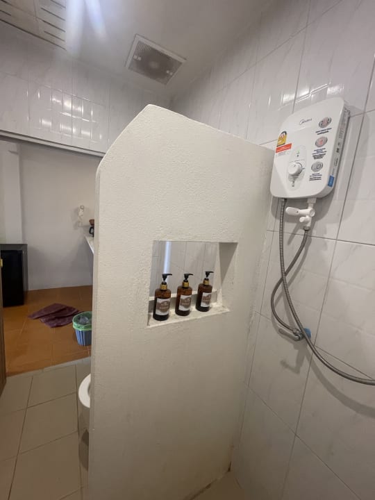 Zimmer Pen's Bungalow