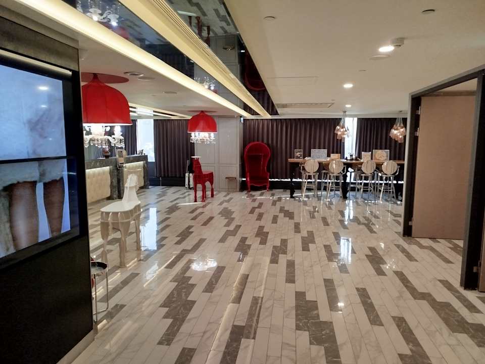 Lobby FX Hotel Tainan