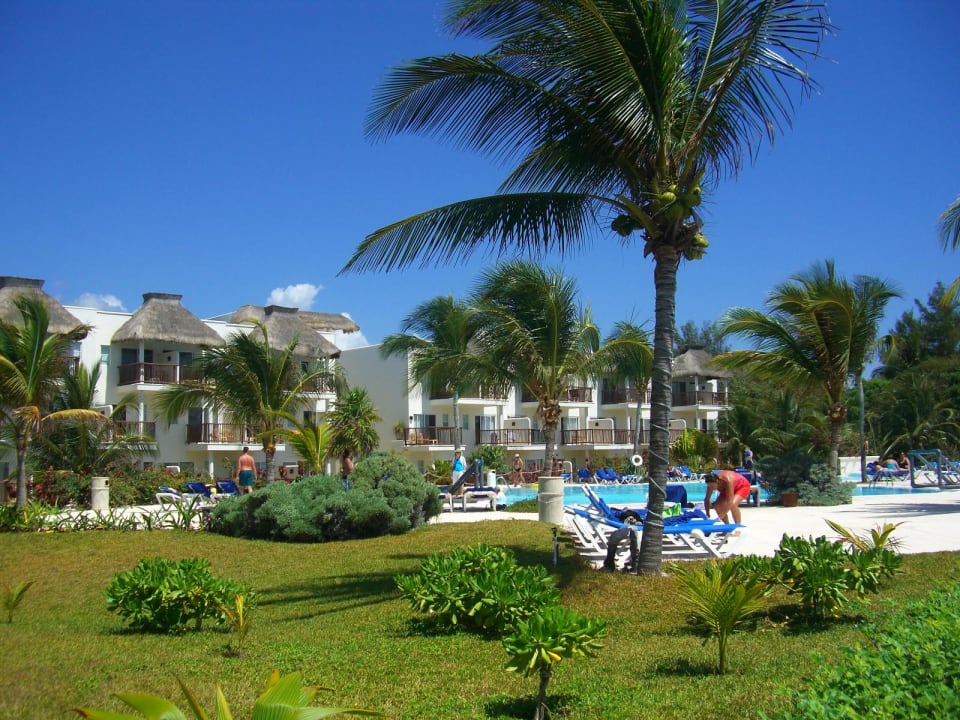 Pool & Haus 5 Akumal Bay Beach & Wellness Resort