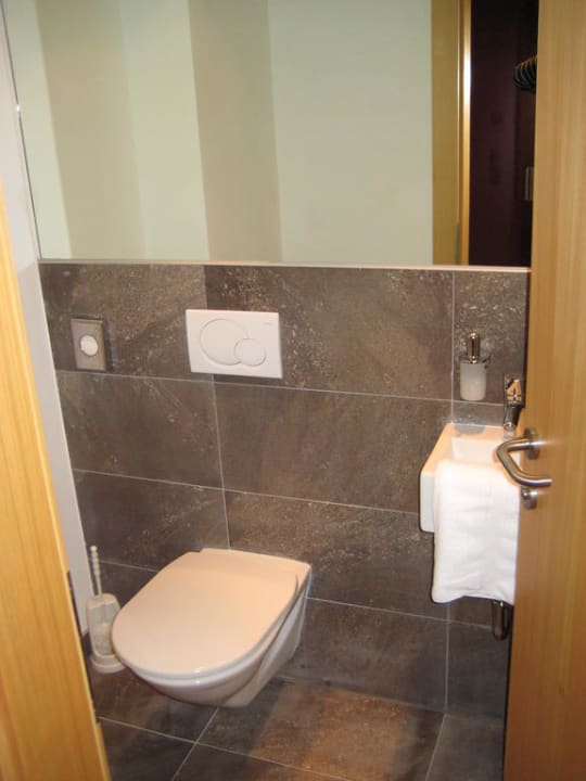 Toilette Typ B Hotel Konradin