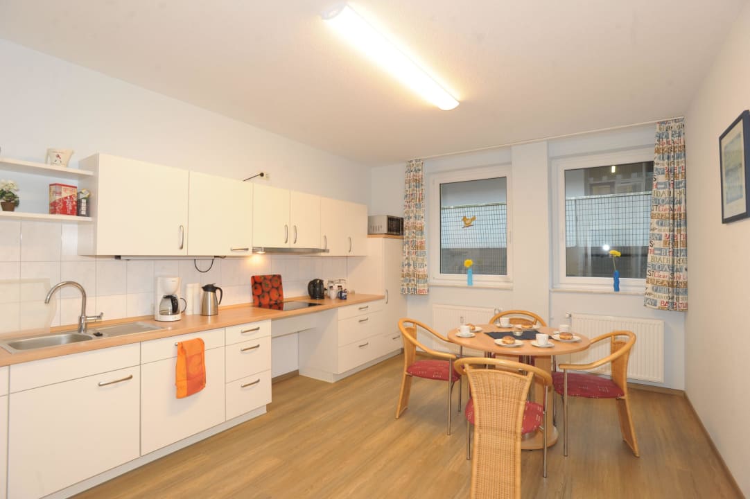 Küche Betreuer Ferienwohnung Stäwog Am Alten Hafen 73