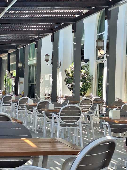 Gastro Well Palace Side