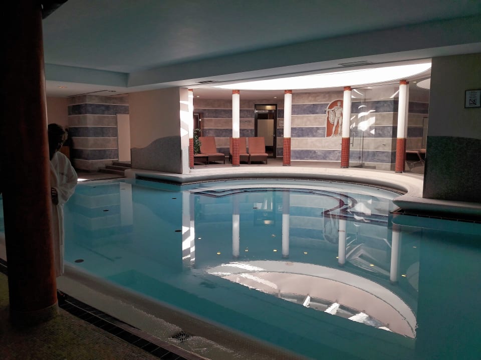 Pool Sporthotel Wagrain