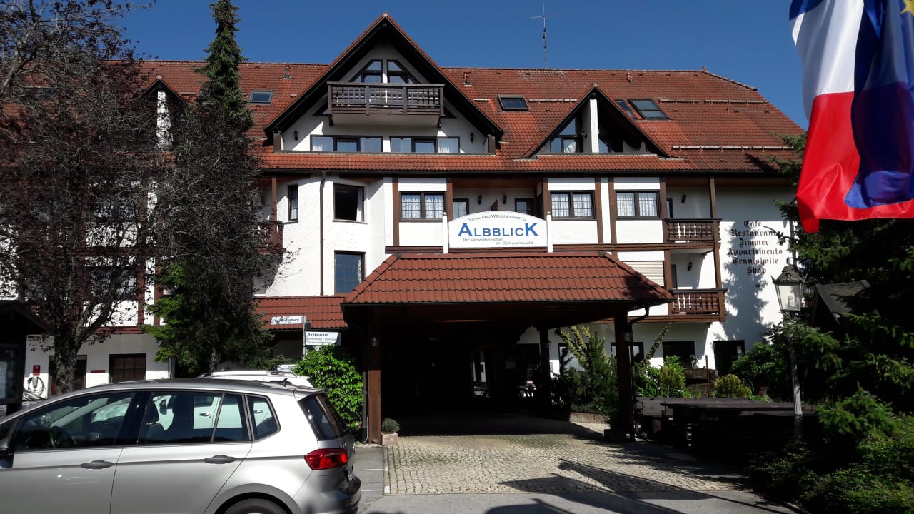 Außenansicht Vital- und Wellnesshotel Albblick