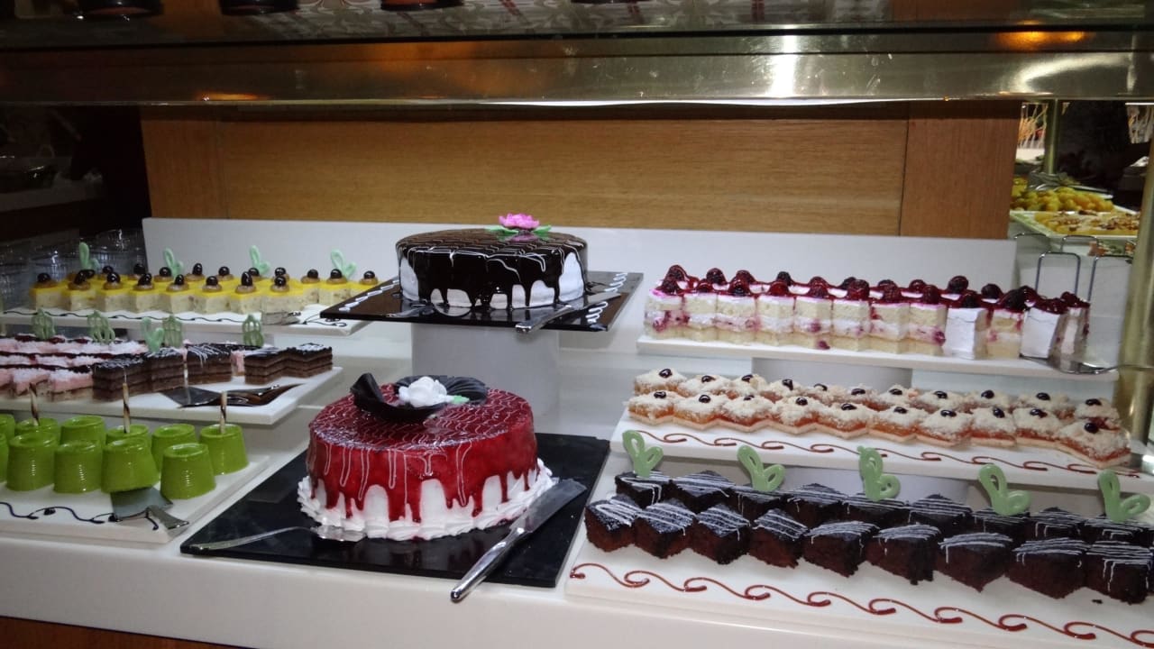 Torte oder Stückchen? Kamelya Collection Selin Hotel