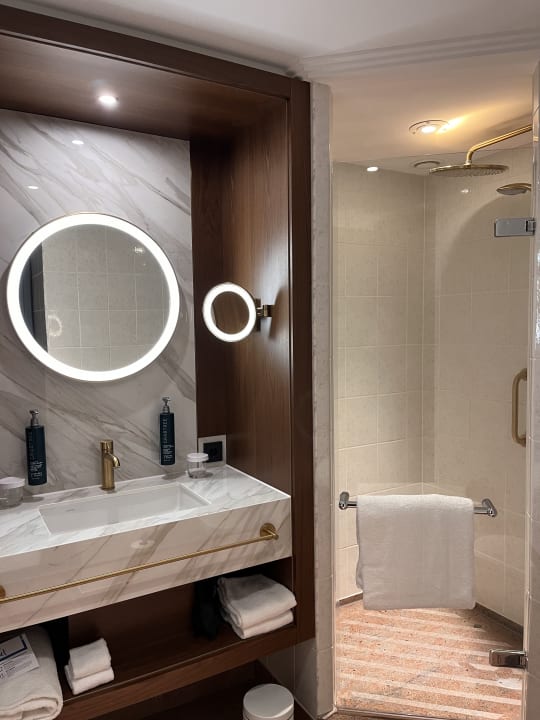 Zimmer Hilton Frankfurt City Centre