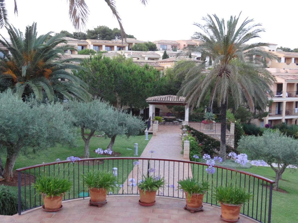 Garten  ROBINSON CALA SERENA
