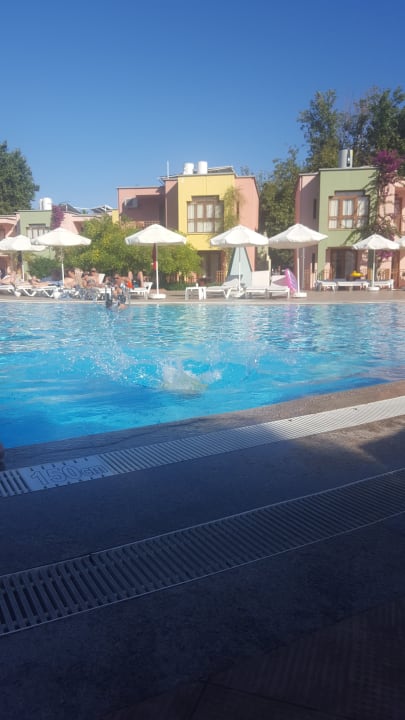 Pool VONRESORT Golden Beach