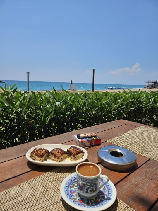 Strand Xanadu Resort Hotel