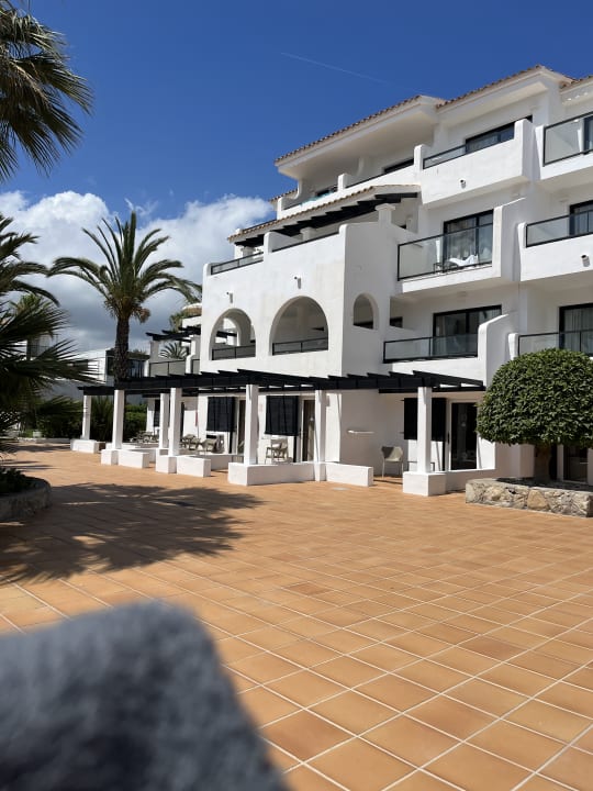 Außenansicht FERGUS Style Bahamas