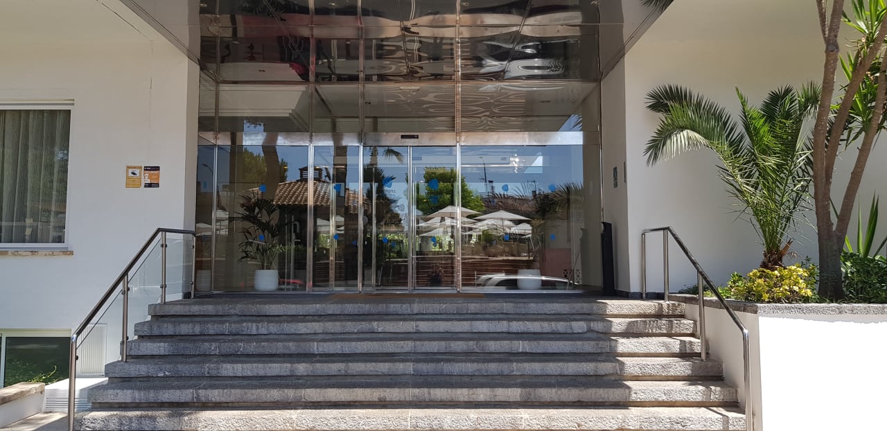 Lobby Grupotel Montecarlo