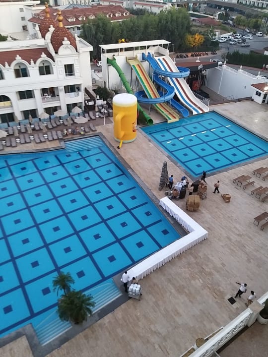 Pool Oz Hotels Side Premium