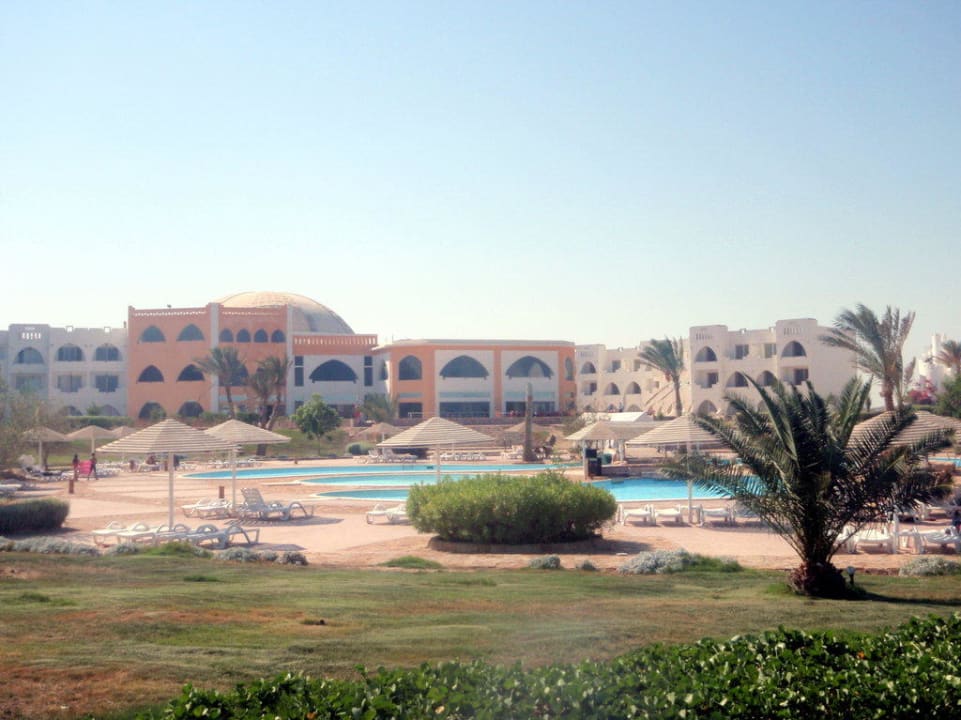 Hotel Three Corners Equinox Beach Resort