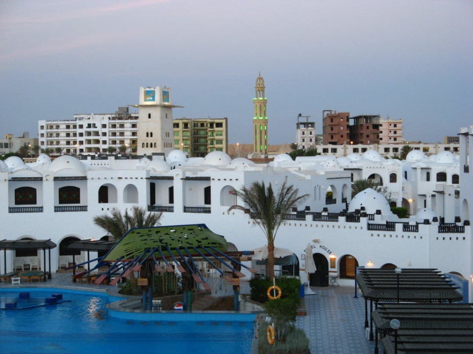 alles auf einem Bild Arabella Azur Resort