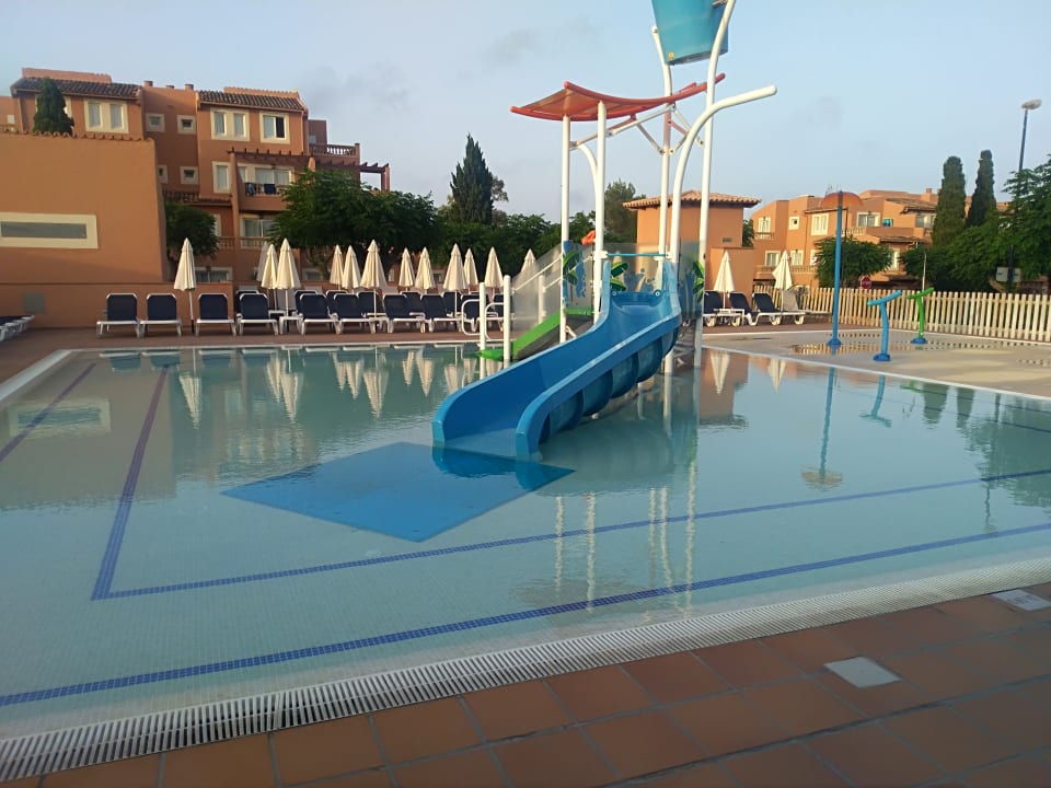 Pool Aparthotel Ciudad Laurel