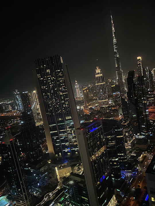 Zimmer Rose Rayhaan by Rotana
