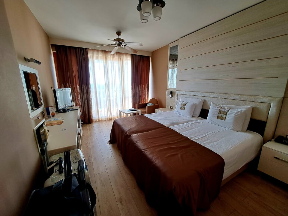 Zimmer Hotel Defne Garden