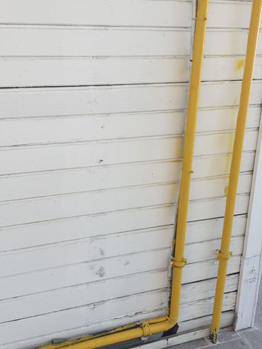 Strand Side West Park Hotel