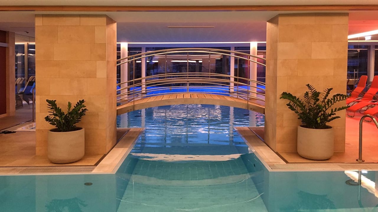 Pool Dorfhotel Fasching