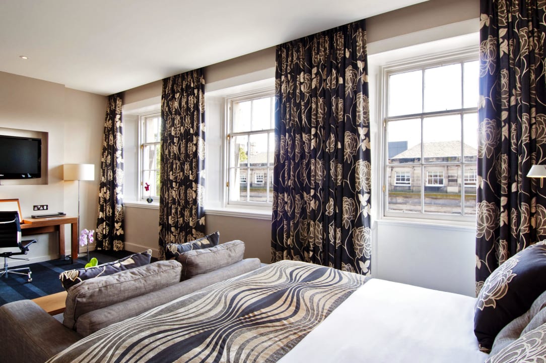 Deluxe Double Bed  Hotel Apex Waterloo Place