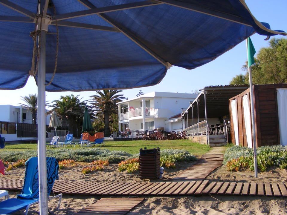 Gartenanlage HARPIN Happy Days Beach Hotel