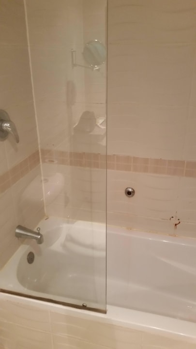 Zu kurze Duschwand Imperial Shams Abu Soma