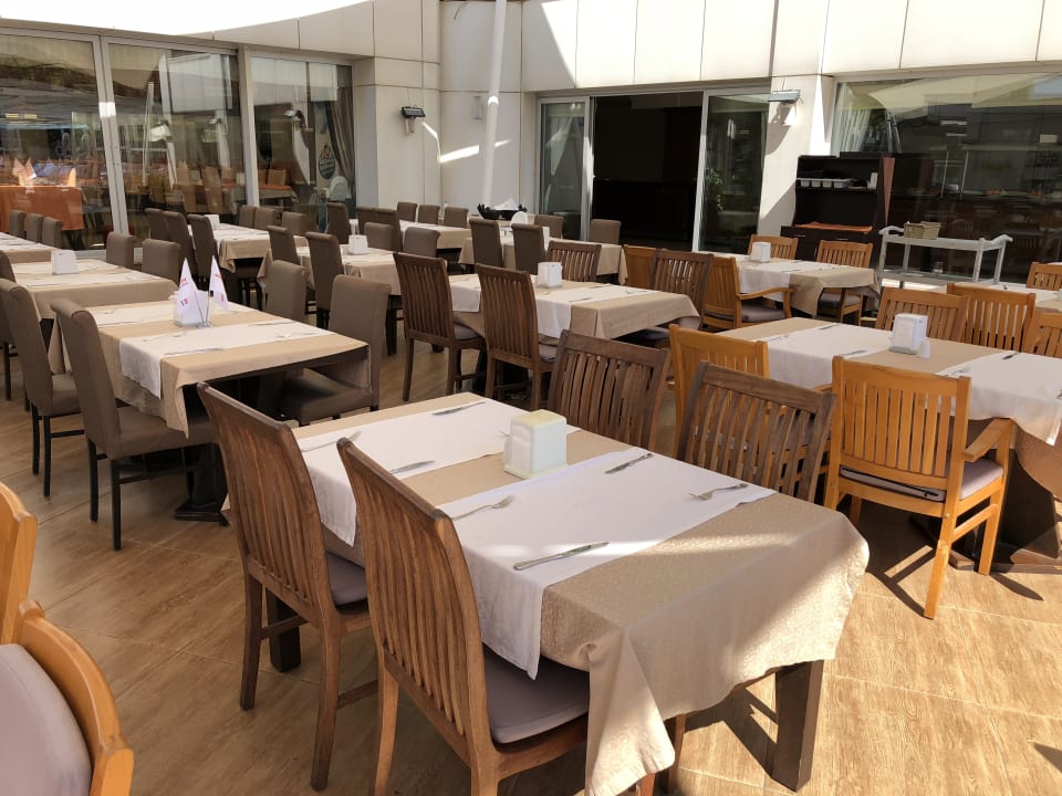 Gastro Latanya Park Resort