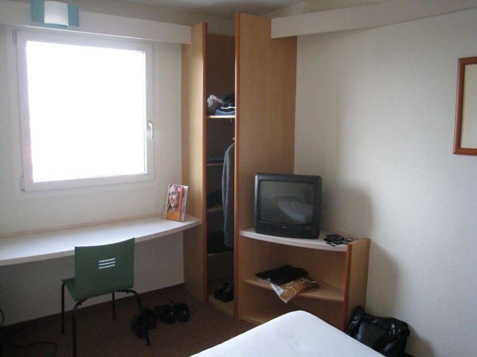 Fernsehecke Hotel Ibis Fribourg