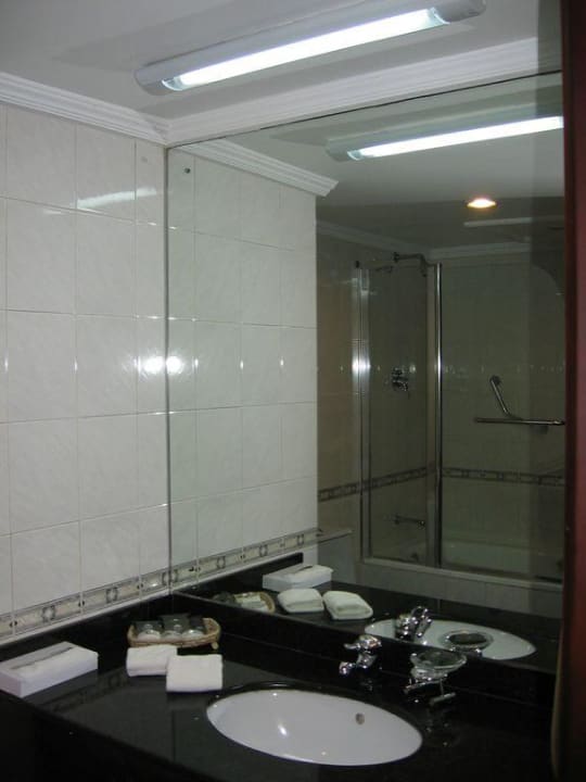 Bad Royal Palms Beach Hotel