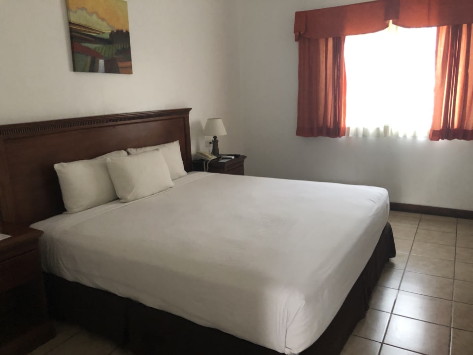 Zimmer Hotel Cayman Suites