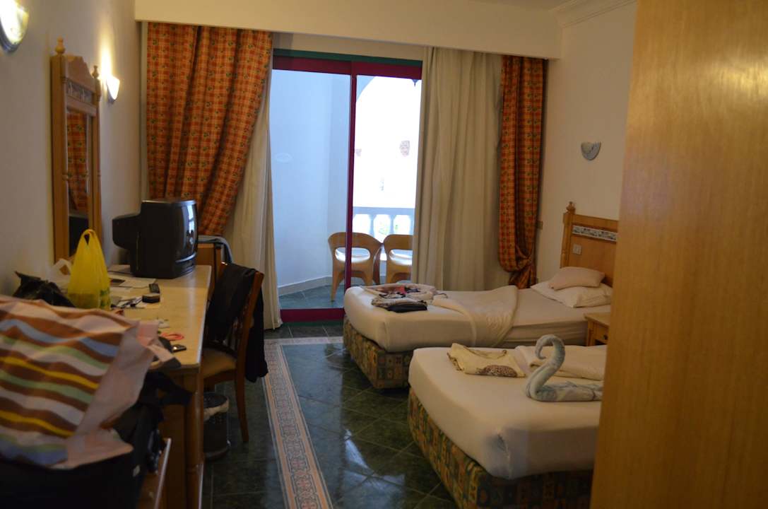 Pokój hotelowy Pickalbatros Alf Leila Wa Leila Resort - Neverland Hurghada