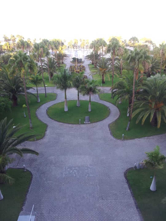 Blick über die Gartenanlage zum Meer Hotel Riu Gran Canaria