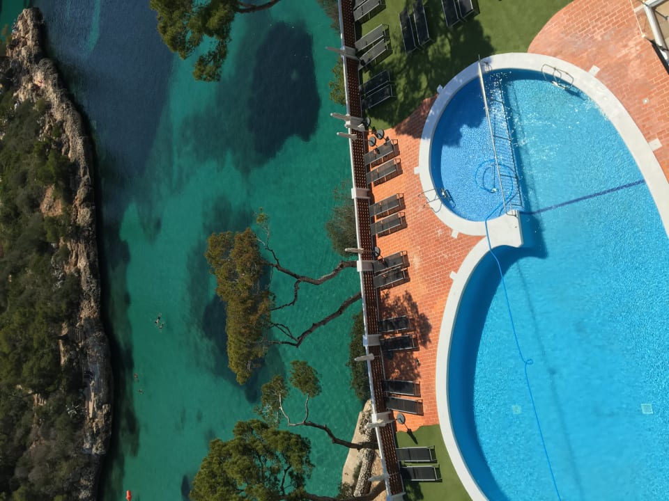 Pool Cabot Cala Ferrera