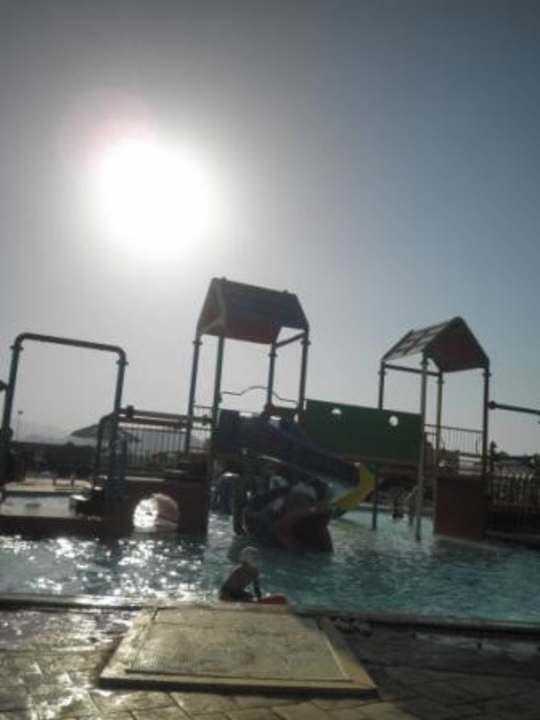 Brodzik Tirana Aqua Park Resort