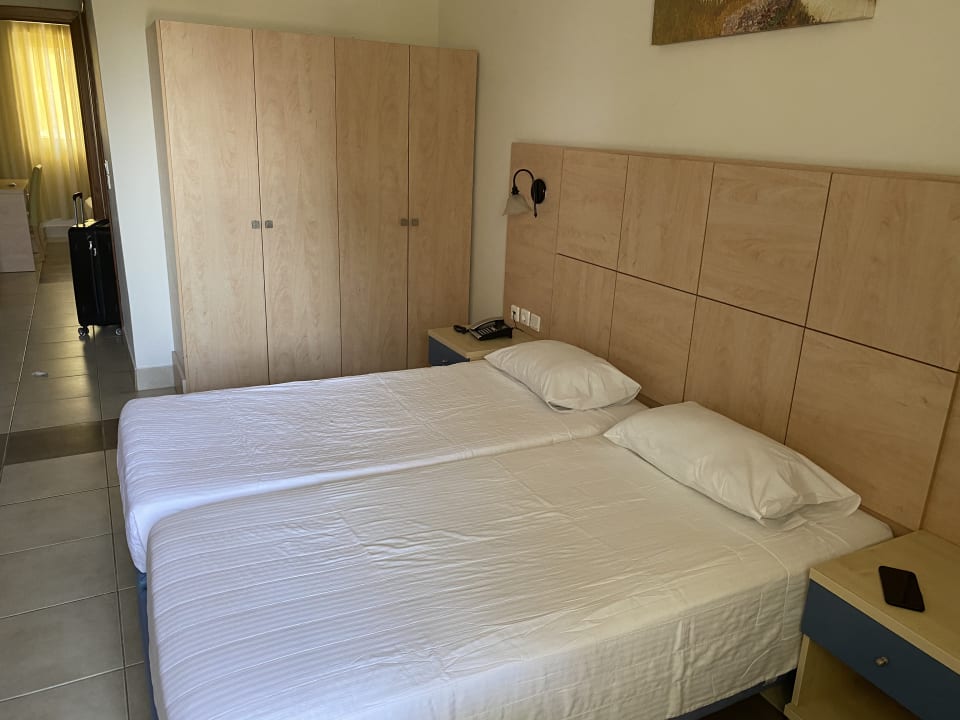 Zimmer Achilleas Beach Adults Only