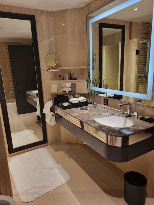 Zimmer Parkroyal Collection Marina Bay