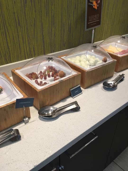 Gastro SpringHill Suites by Marriott San Diego Mission Valley