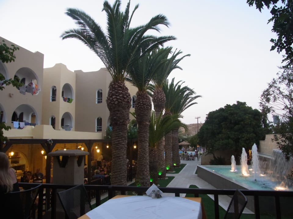 Gartenanlage Hotel Karteros