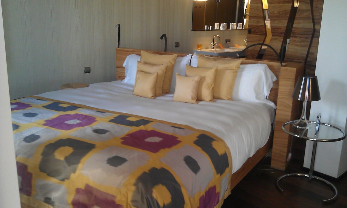 Bett immer toll gemacht Bohemia Suites & Spa - Adults only