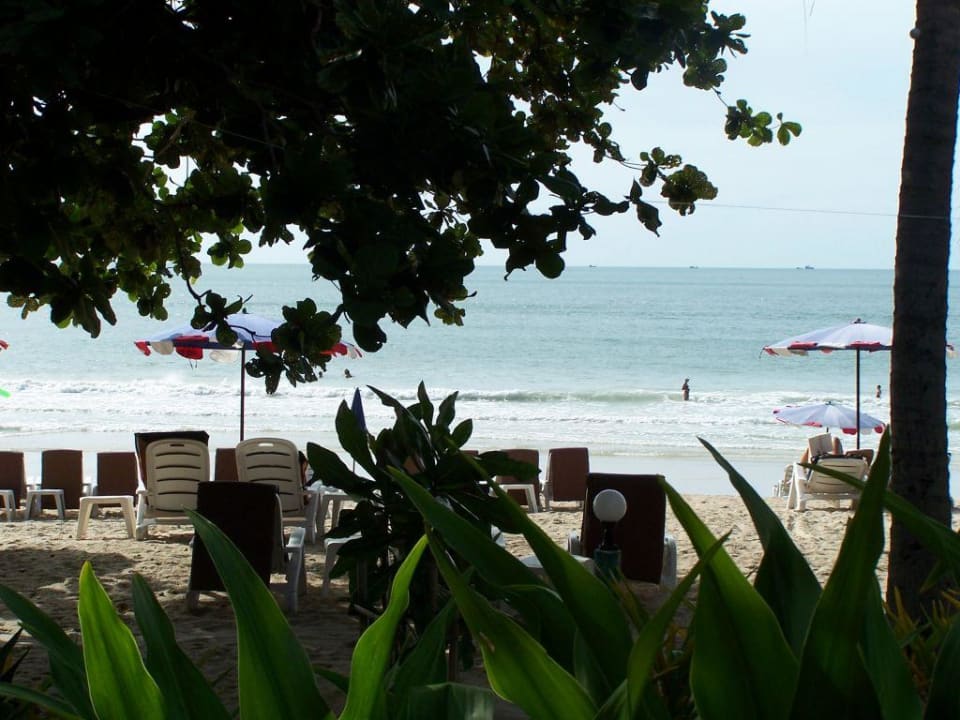 Blick vom Strandbungalow The Fair House Beach Resort