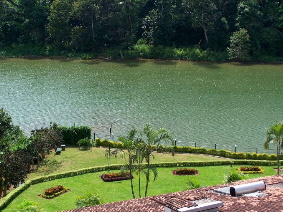 Blick von Balkon Hotel Cinnamon Citadel Kandy